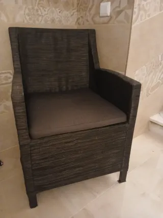 Cadeira de exterior em vime e tecido