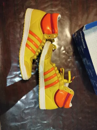 Zapatillas Adidas Altas Amarillas Naranja