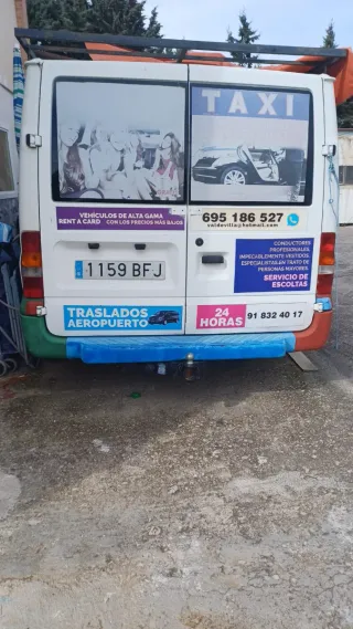 Ford E-Tourneo Courier 2005