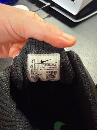 Nike Shox R4 Verde y Plateado