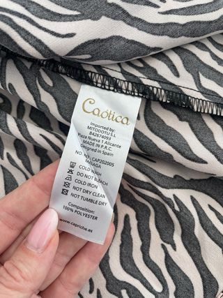 Vestido Caotica XS Estampado Floral y Cebra