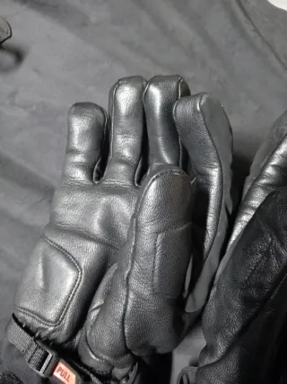 Guantes Moto Revit Stratos 2 GTX Negro
