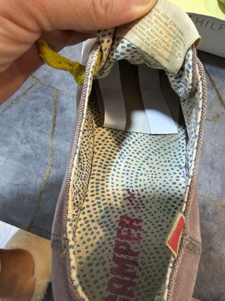 Zapatos Marrones y Verdes