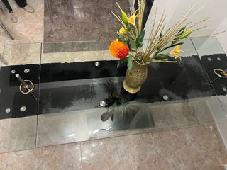 Mesa de centro cristal y metal