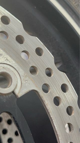 Rueda Kawasaki Z750 con discos