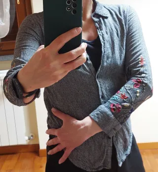 Camicia donna ricamata in cotone caldo