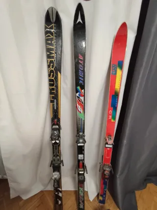 Esquís, fijaciones y botas de esquí