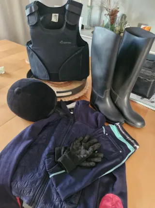 Pack Hípica: Chaleco, Botas, Casco