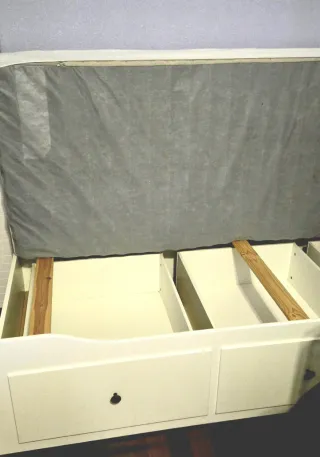 Diván Blanco Ikea Hemnes con Cajones