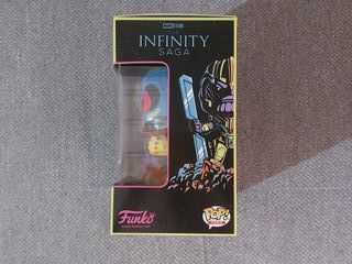 Funko Thanos y camiseta