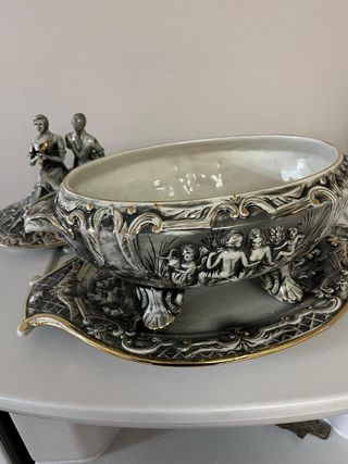 Vajilla decorativa de porcelana de Pereiras Valado