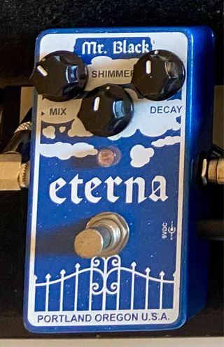 Mr. Black Eterna Pedal