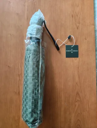 Paraguas Roberto Verino verde plegable