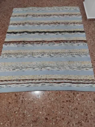 Alfombra de tela,algodón, lana beige y azul Jarapa
