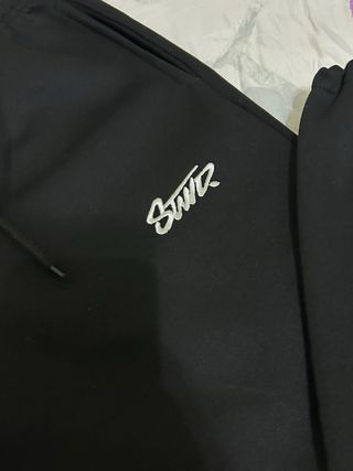 Pantalón streetwear baggy negro