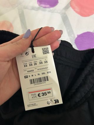 Pantalón streetwear baggy negro