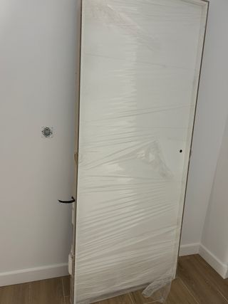 Puerta lacada blanca 82 cm