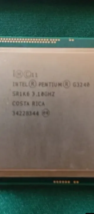 Lote 3 CPUs Intel Core i5 (6500, 8400, 8500)