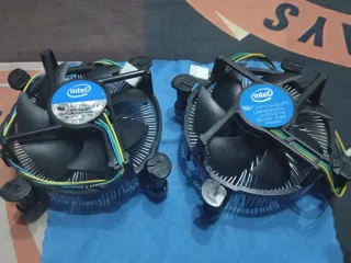 Lote 3 CPUs Intel Core i5 (6500, 8400, 8500)