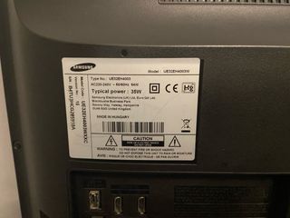 TV Samsung 32 pulgadas Negra con soporte