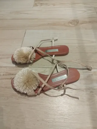 Sandalias Zara Talla 38 Pompones