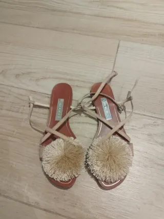 Sandalias Zara Talla 38 Pompones