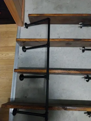 Estantería industrial madera y metal