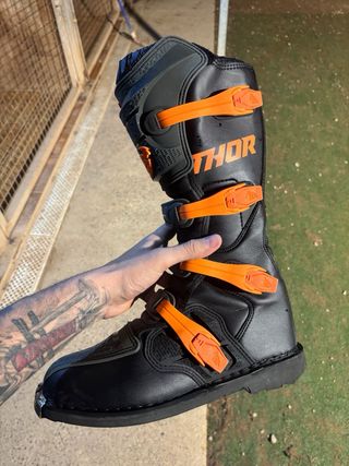 Botas Motocross THOR BLITZ XP 1SALIDA TALLA 43