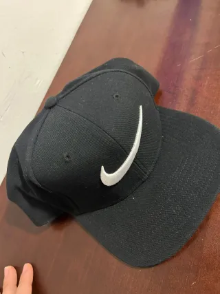 Gorra Nike Negra