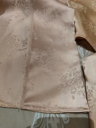 Cortinas Beige y Doradas