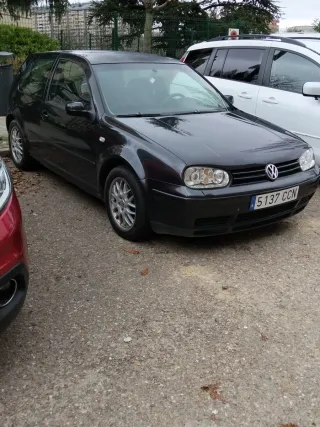 Volkswagen Golf 2004
