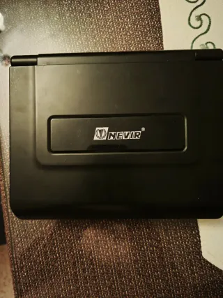 Reproductor DVD Portátil Nevir NVR-2097