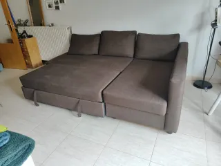 Sofá cama marrón de tela