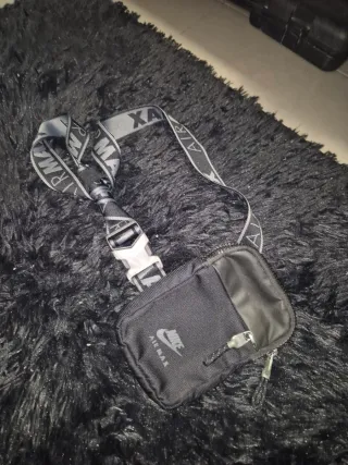 Riñonera Nike Air Max Negra