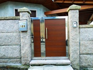 Puertas y rejas de acero inoxidable