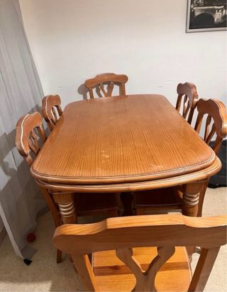 Mesa de comedor extensible con 6 sillas de madera