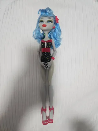 Muñeca Ghoulia Yelps Monster High