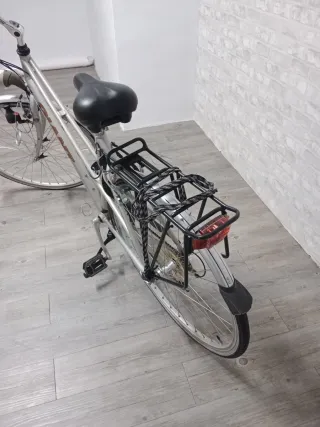 Bicicleta Paseo Giant Gris