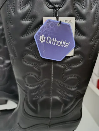 Botas cowboy Pull&Bear negras