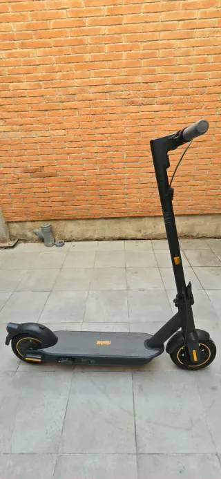 Patinete Eléctrico Segway Ninebot Max G30E II