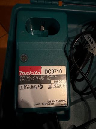 Taladro Atornillador Makita 6226D