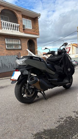 BMW C400GT gris