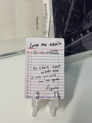 Taehyung “V” Layover Gift