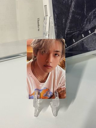 Taehyung “V” Layover Gift