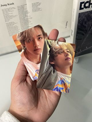 Taehyung “V” Layover Gift