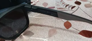 Occhiali da sole Tommy Hilfiger neri