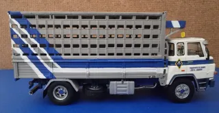 Maqueta Camión Ganadero 1:43