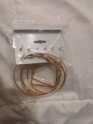 Set de Pendientes Fashion Earrings Dorados