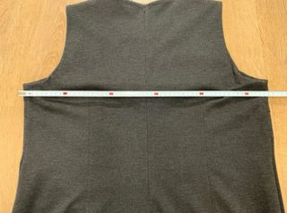 Vestido/pichi gris. Anna Mora. Talla 50