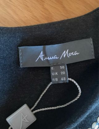 Vestido/pichi gris. Anna Mora. Talla 50